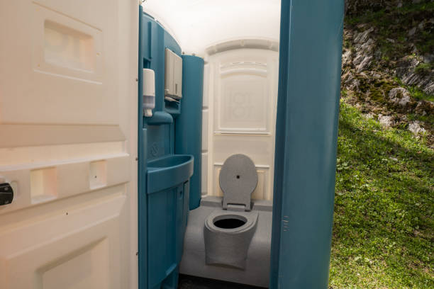 Best High-end porta potty rental  in Bath, MI