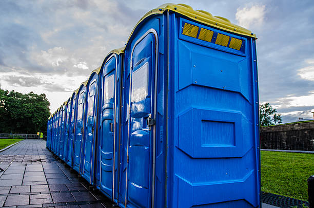 Best Portable restroom trailer rental  in Bath, MI
